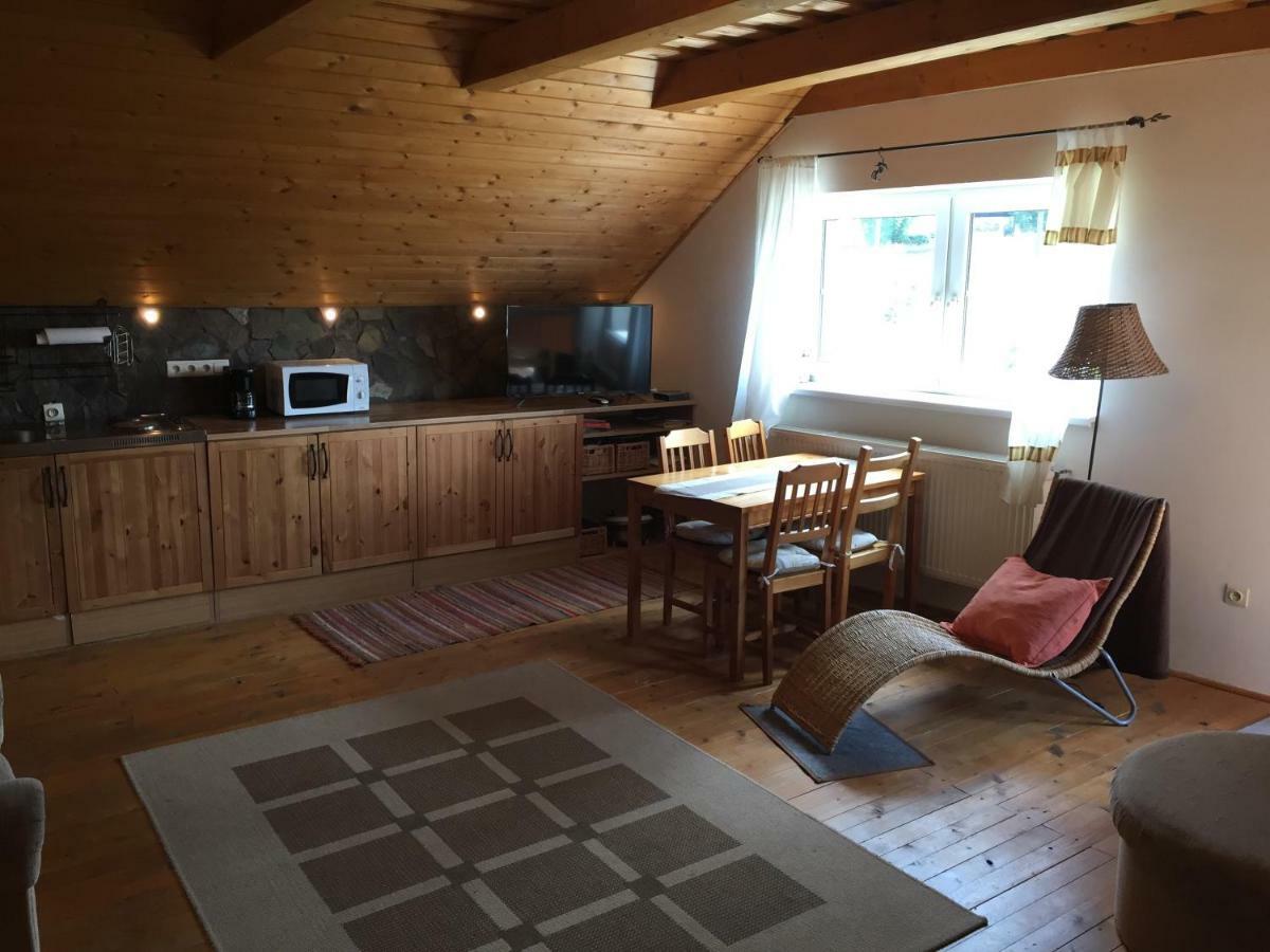 Apartments Huty Экстерьер фото